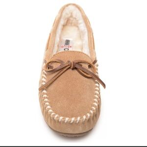 Minnetonka Women's Brown Suede‎ Moccasins 10